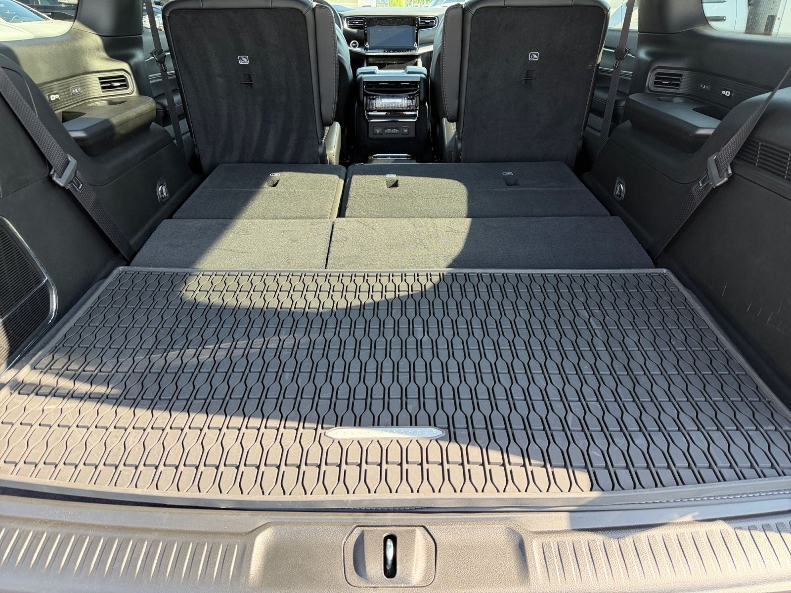 2026 Jeep Grand Wagoneer Upland