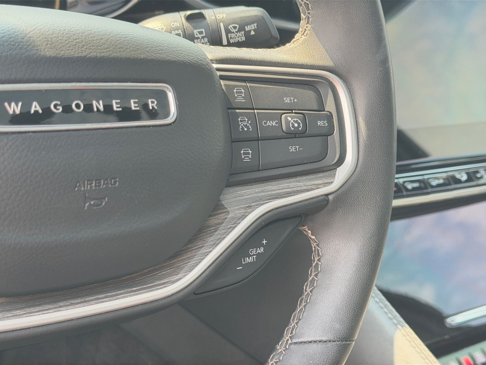 2022 Jeep Wagoneer Series III 4x4