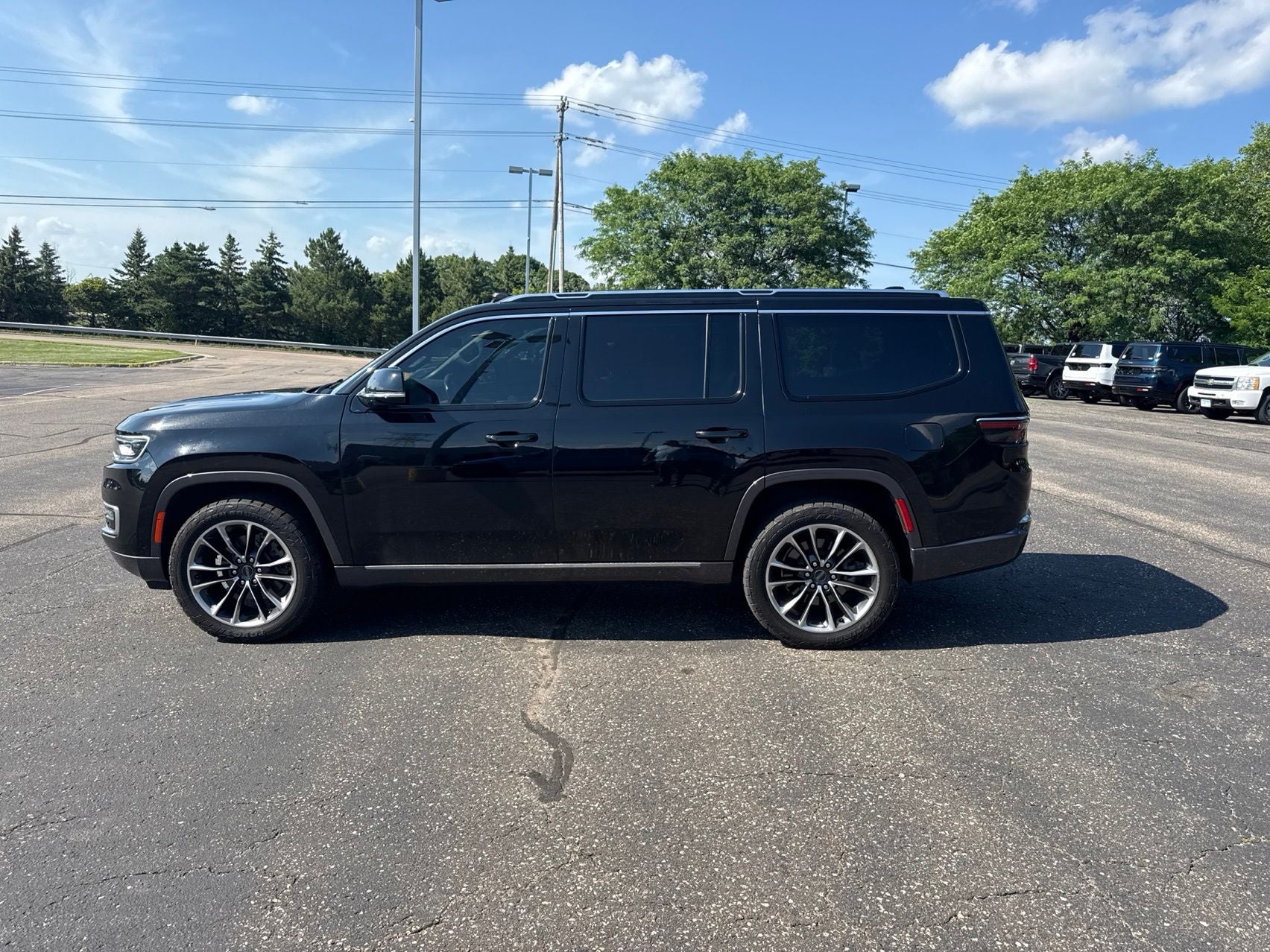 2022 Jeep Wagoneer Series III 4x4