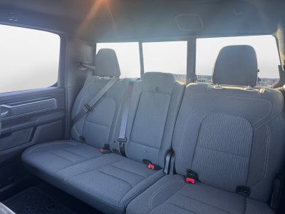 2023 RAM 1500 Big Horn Crew Cab 4x4 5'7' Box