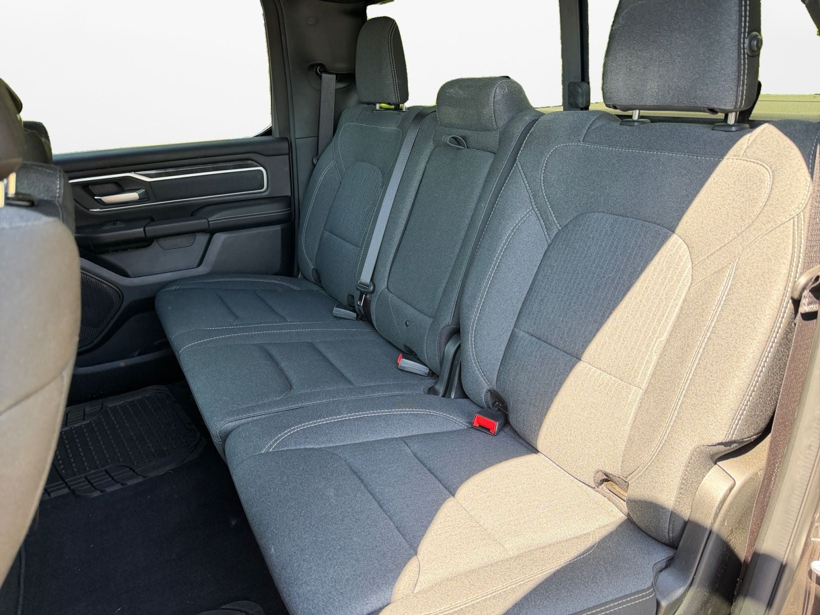 2020 RAM 1500 Big Horn Crew Cab 4x4 5'7' Box