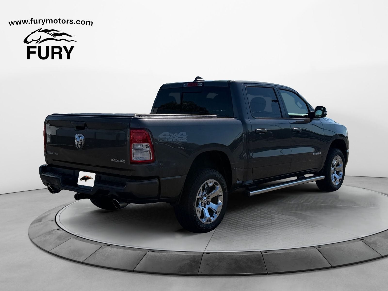 2020 RAM 1500 Big Horn Crew Cab 4x4 5'7' Box