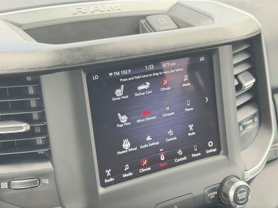 2020 RAM 1500 Big Horn Crew Cab 4x4 5'7' Box