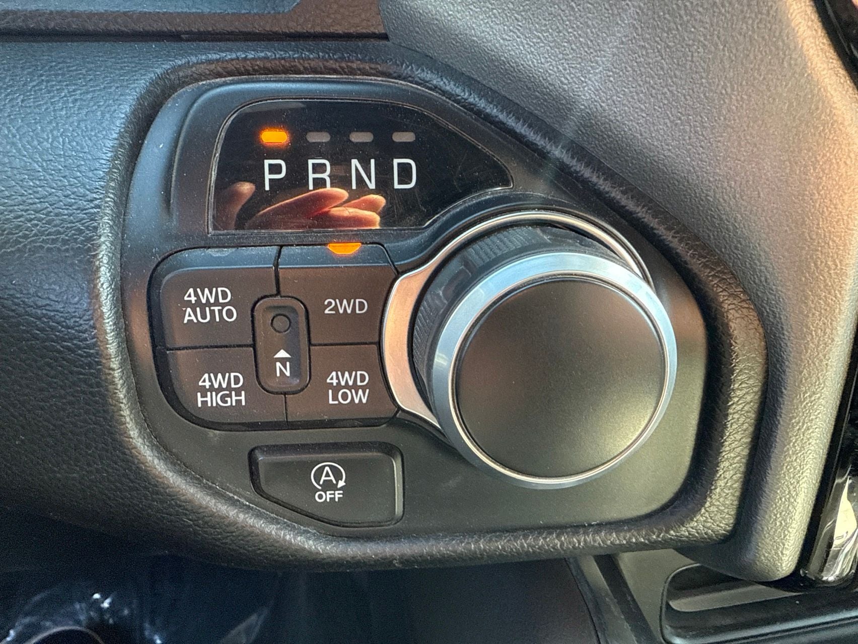 2024 RAM 1500 Big Horn Crew Cab 4x4 5'7' Box