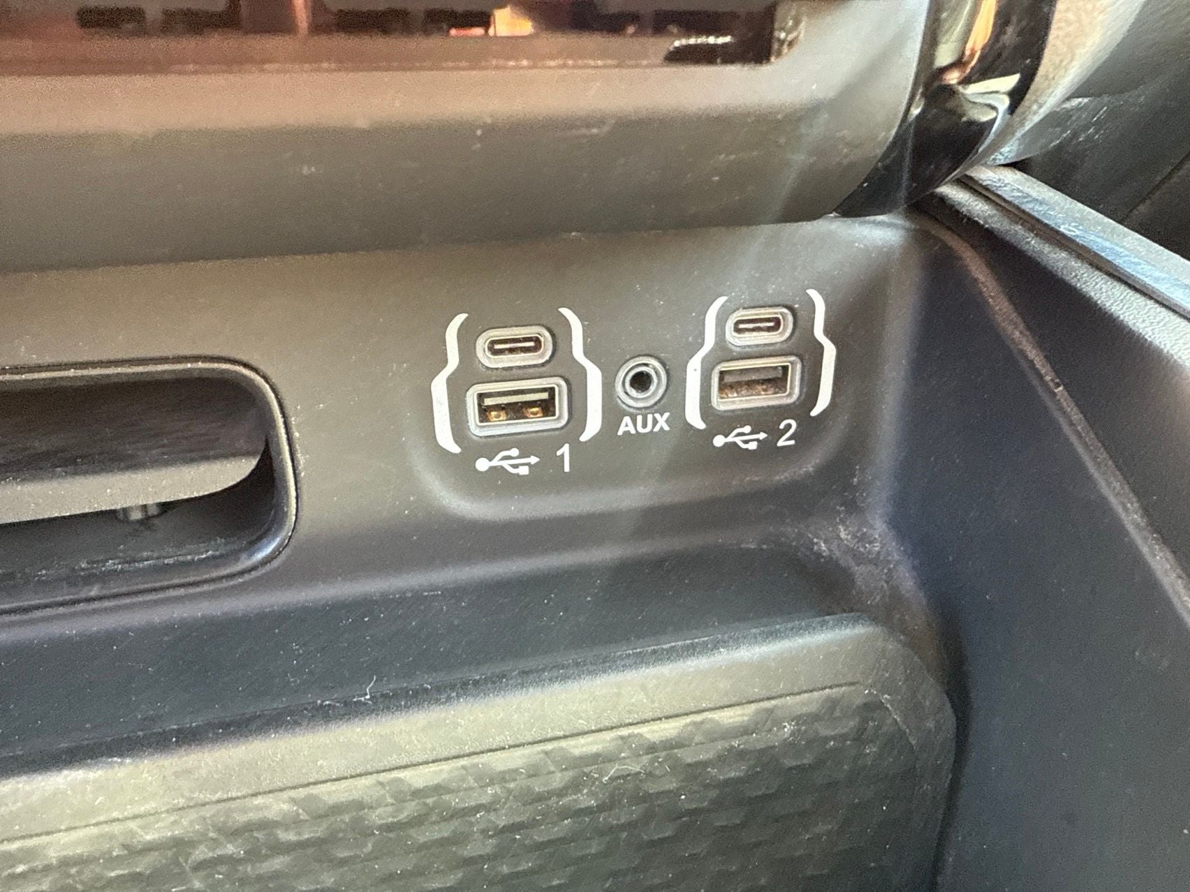 2024 RAM 1500 Big Horn Crew Cab 4x4 5'7' Box