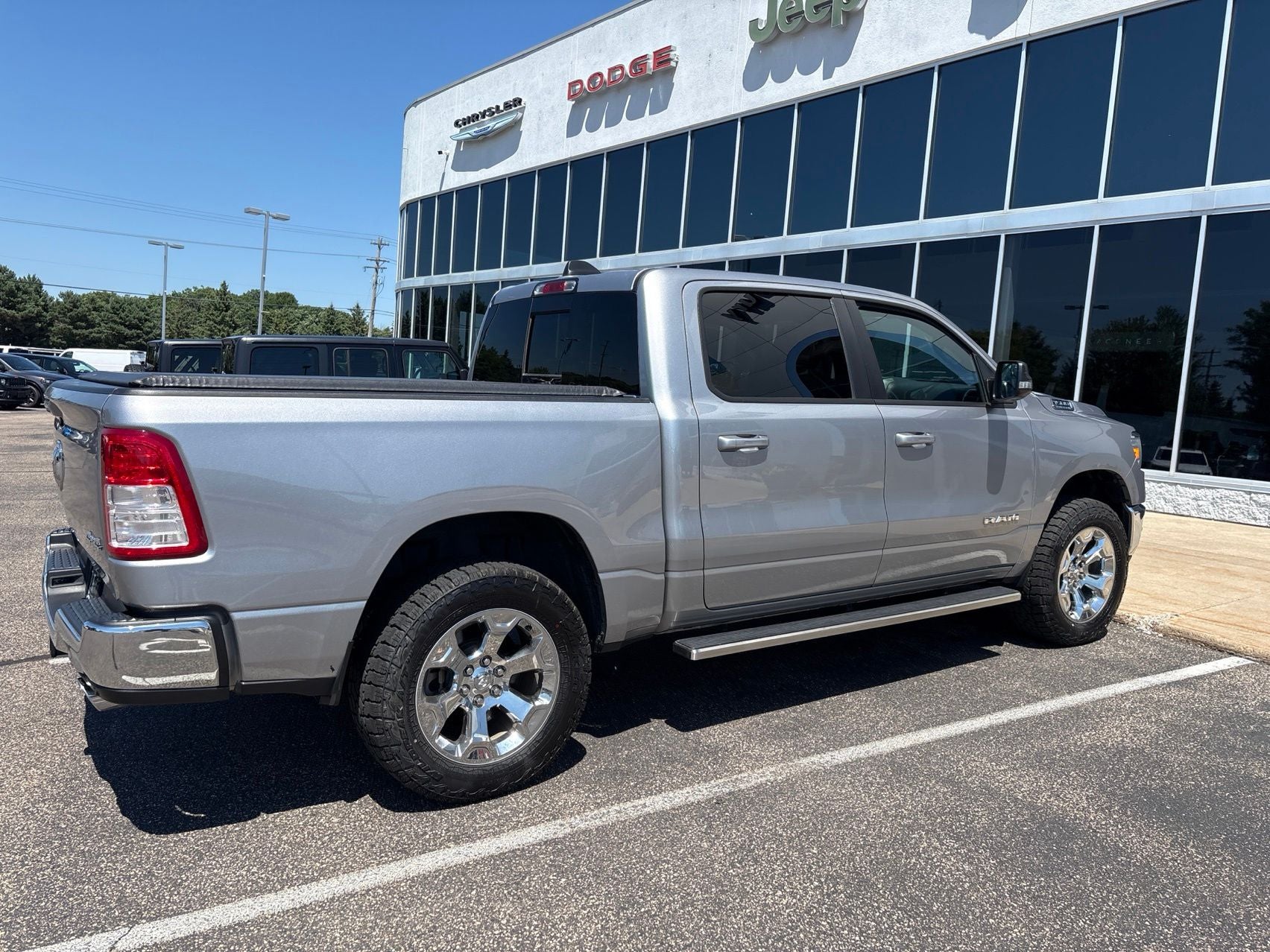 2021 RAM 1500 Big Horn Crew Cab 4x4 5'7' Box