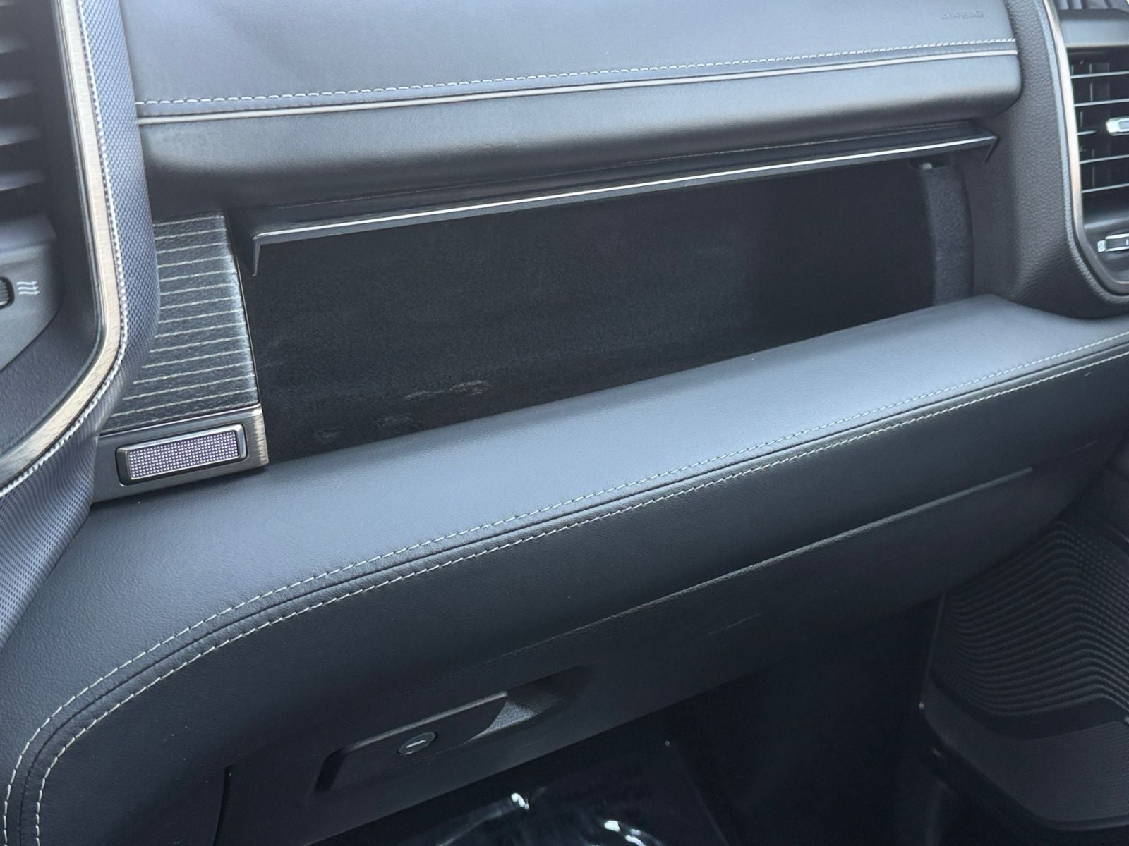 2019 RAM 1500 Limited Crew Cab 4x4 5'7' Box