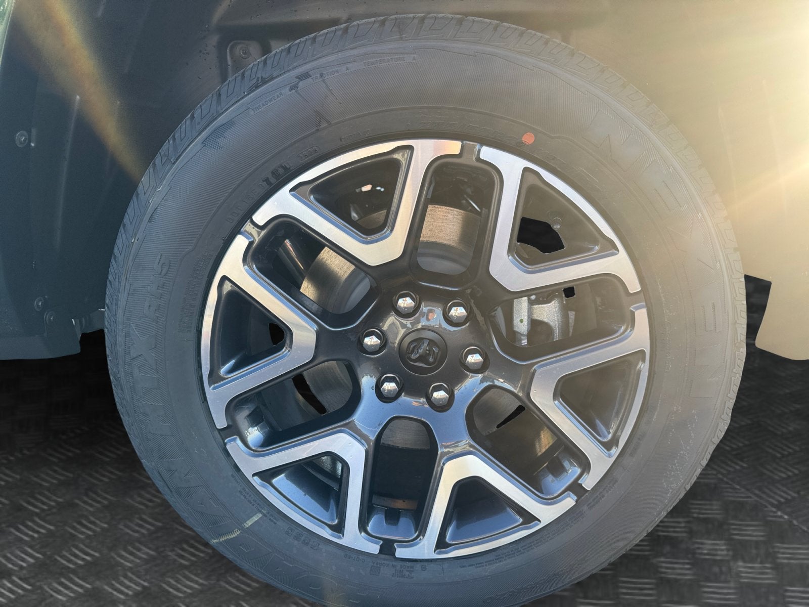 2027 RAM Ram 1500 RAM 1500 LARAMIE CREW CAB 4X4 5'7' BOX