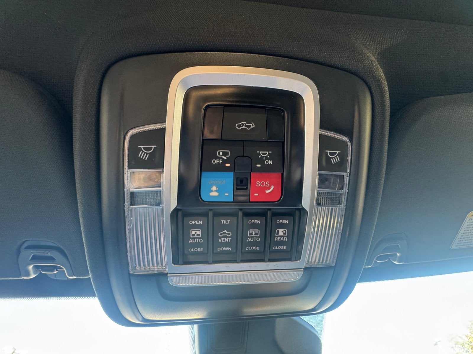 2027 RAM Ram 1500 RAM 1500 LARAMIE CREW CAB 4X4 5'7' BOX