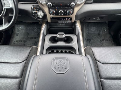 2022 RAM 1500 Laramie Crew Cab 4x4 5'7' Box