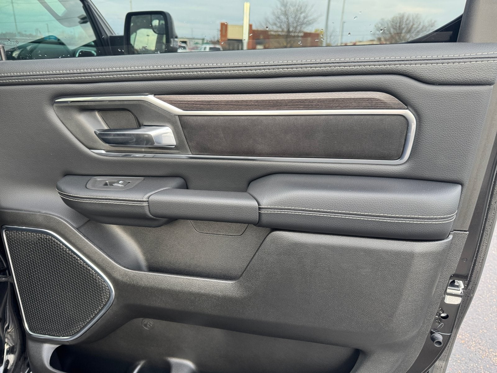2027 RAM Ram 1500 RAM 1500 LARAMIE CREW CAB 4X4 5'7' BOX