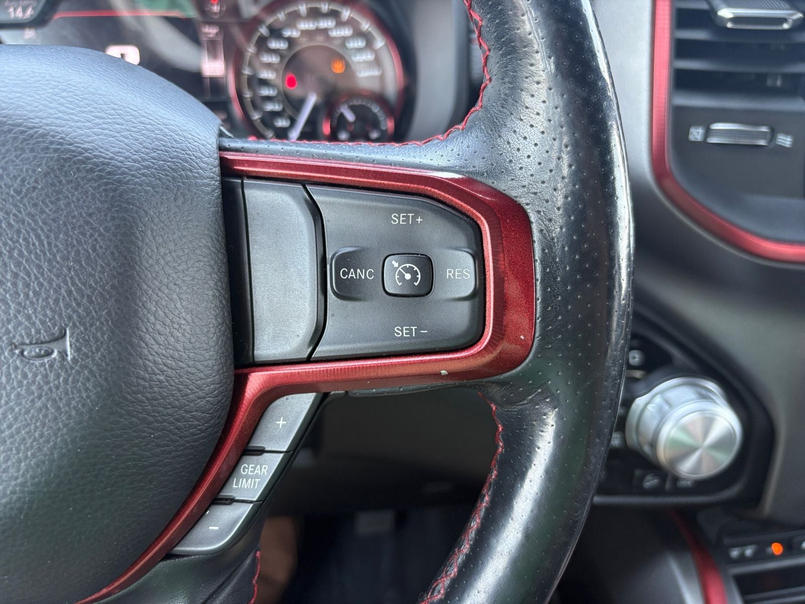 2019 RAM 1500 Rebel Crew Cab 4x4 5'7' Box