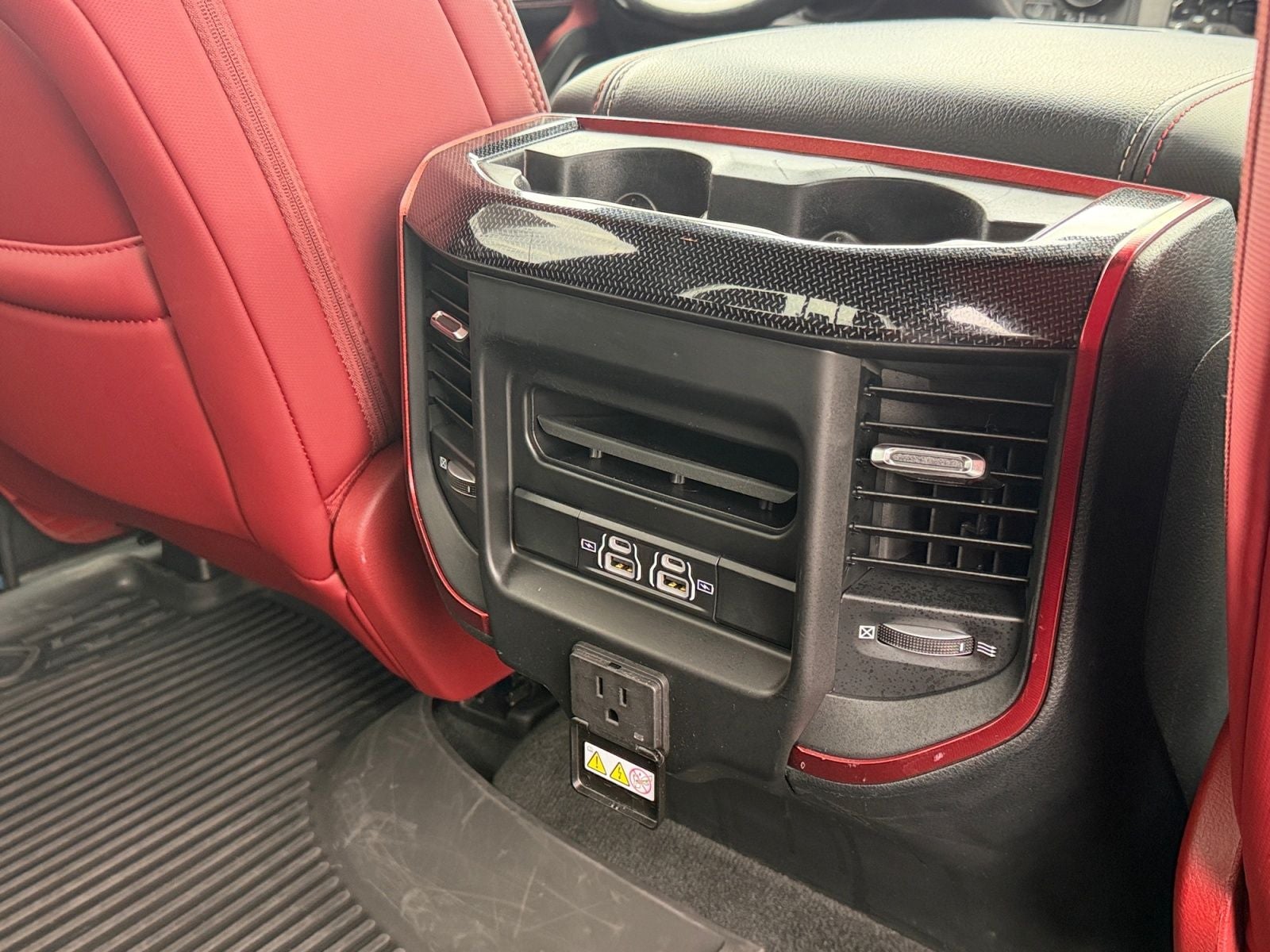 2022 RAM 1500 Rebel Crew Cab 4x4 5'7' Box
