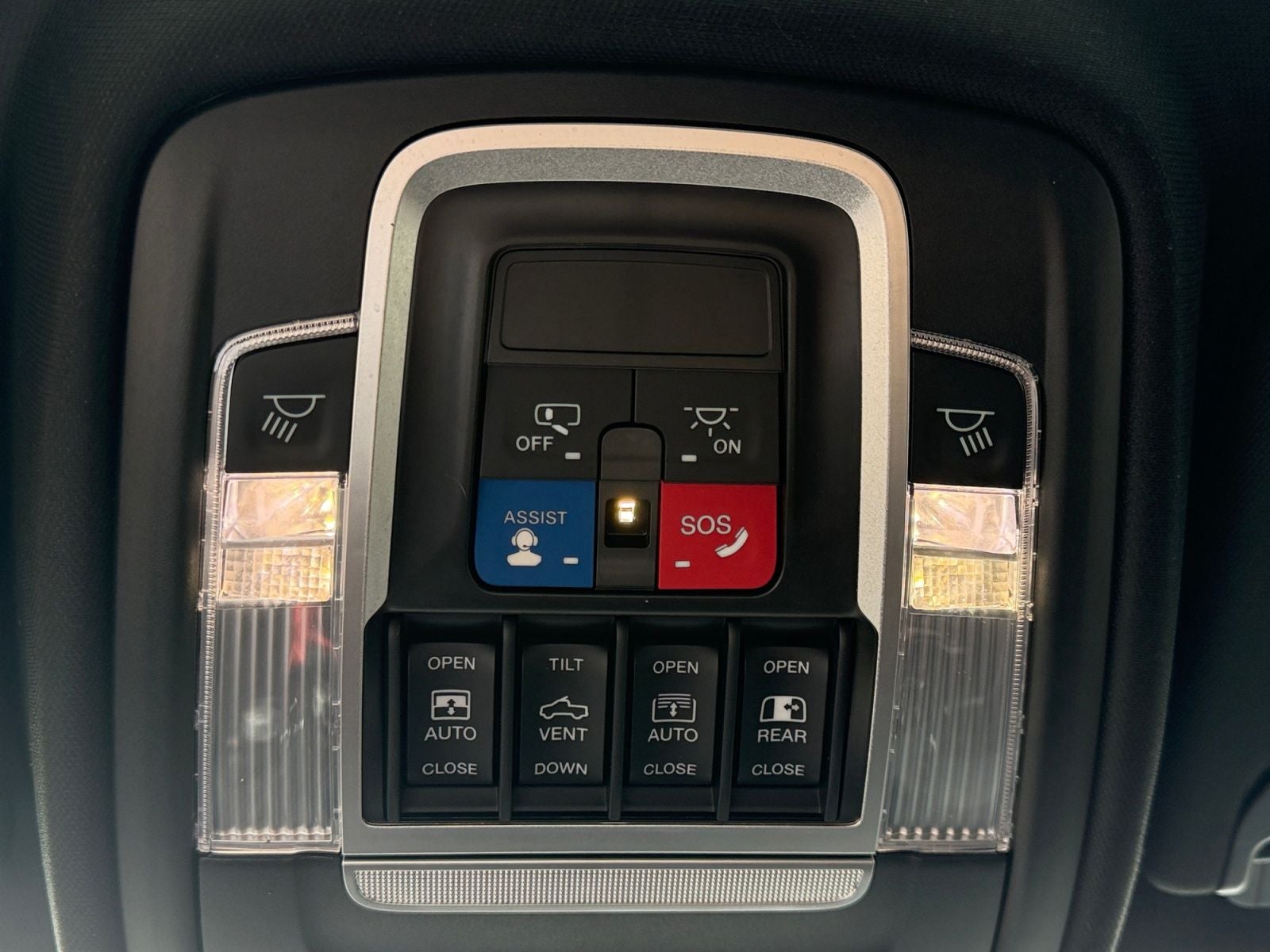 2022 RAM 1500 Rebel Crew Cab 4x4 5'7' Box