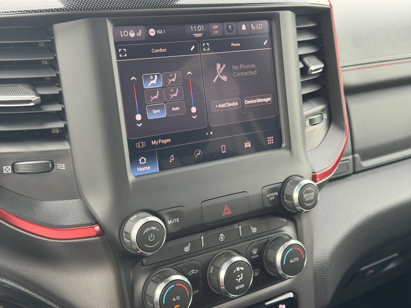 2022 RAM 1500 Rebel Crew Cab 4x4 5'7' Box