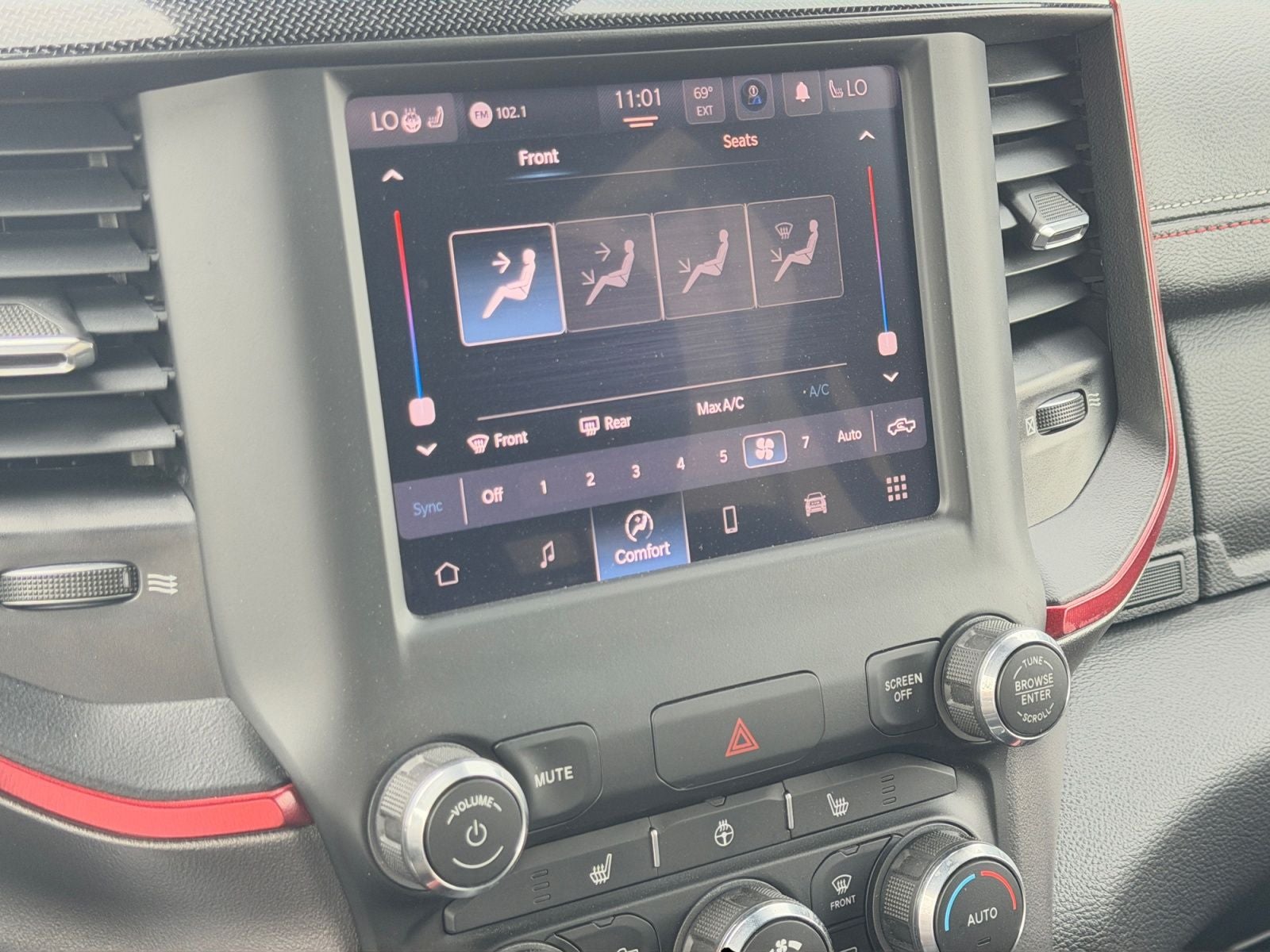 2022 RAM 1500 Rebel Crew Cab 4x4 5'7' Box