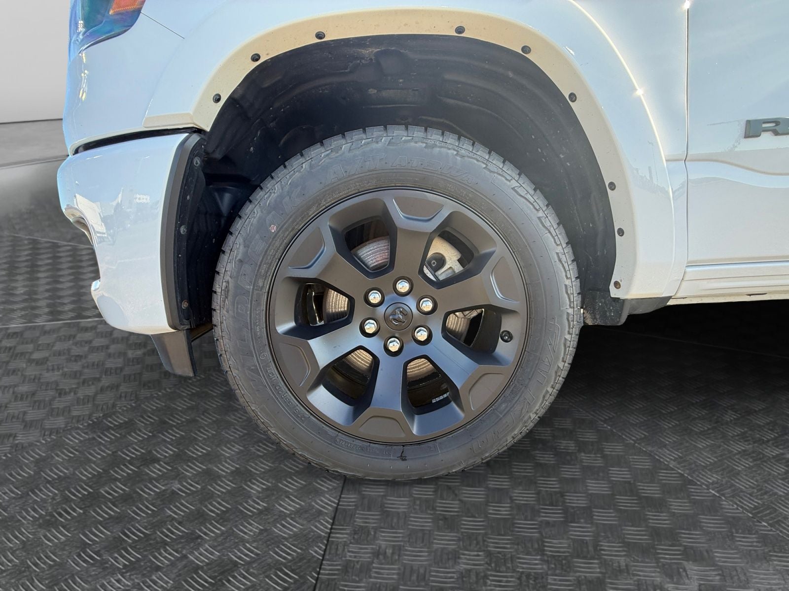 2025 RAM 1500 Big Horn Crew Cab 4x4 6'4' Box