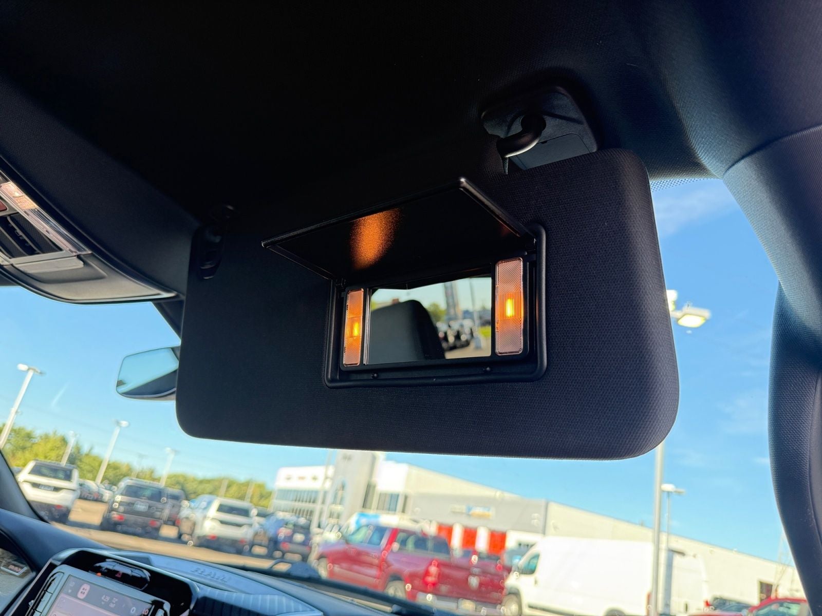2025 RAM 1500 Big Horn Crew Cab 4x4 6'4' Box