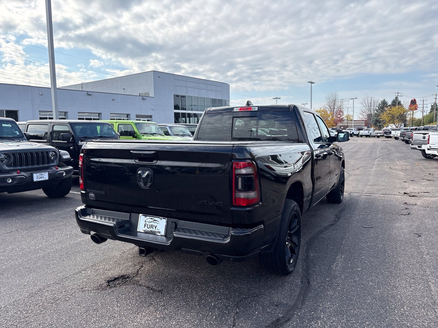 2023 RAM 1500 Big Horn Crew Cab 4x4 6'4' Box
