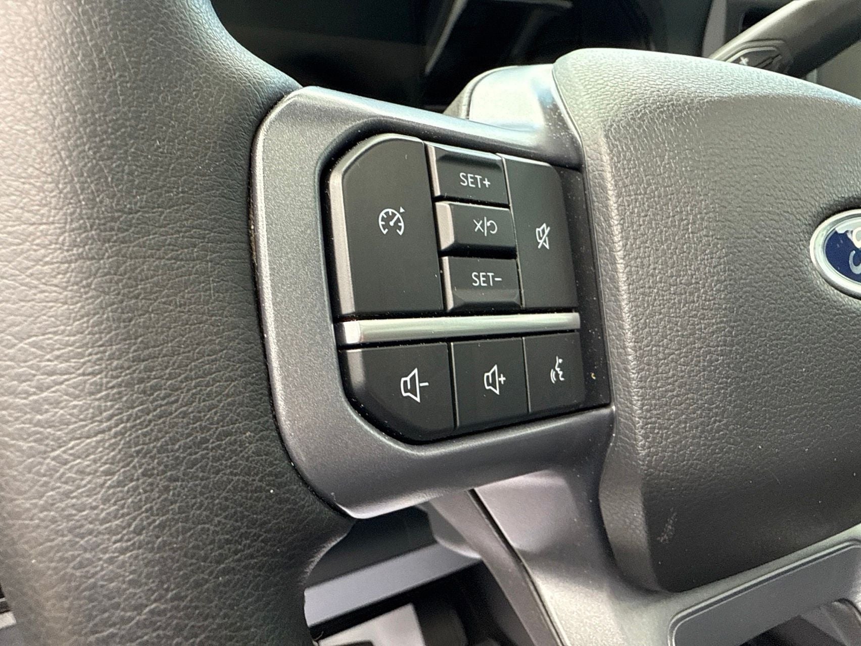 2025 Ford F-350SD Lariat