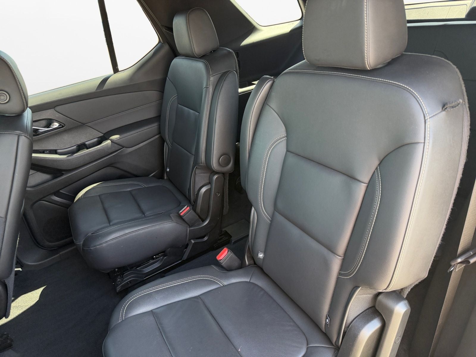 2023 Chevrolet Traverse AWD LT Leather
