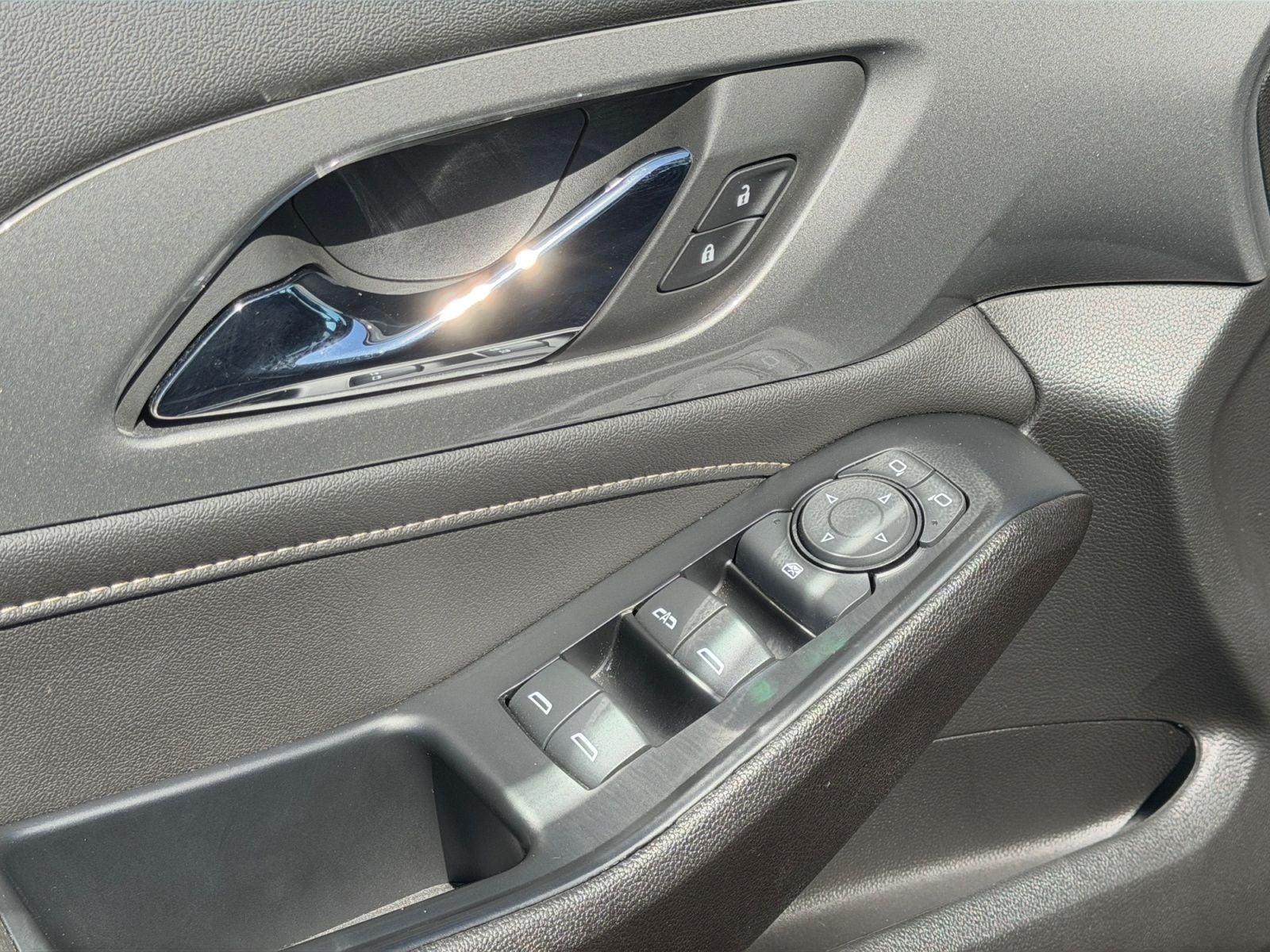 2023 Chevrolet Traverse AWD LT Leather