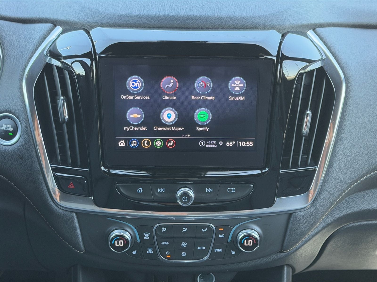 2023 Chevrolet Traverse AWD LT Leather