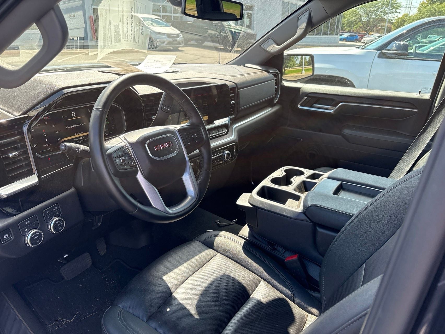 2026 GMC Sierra 1500 Crew Cab, Short Bed, SLT, 4WD