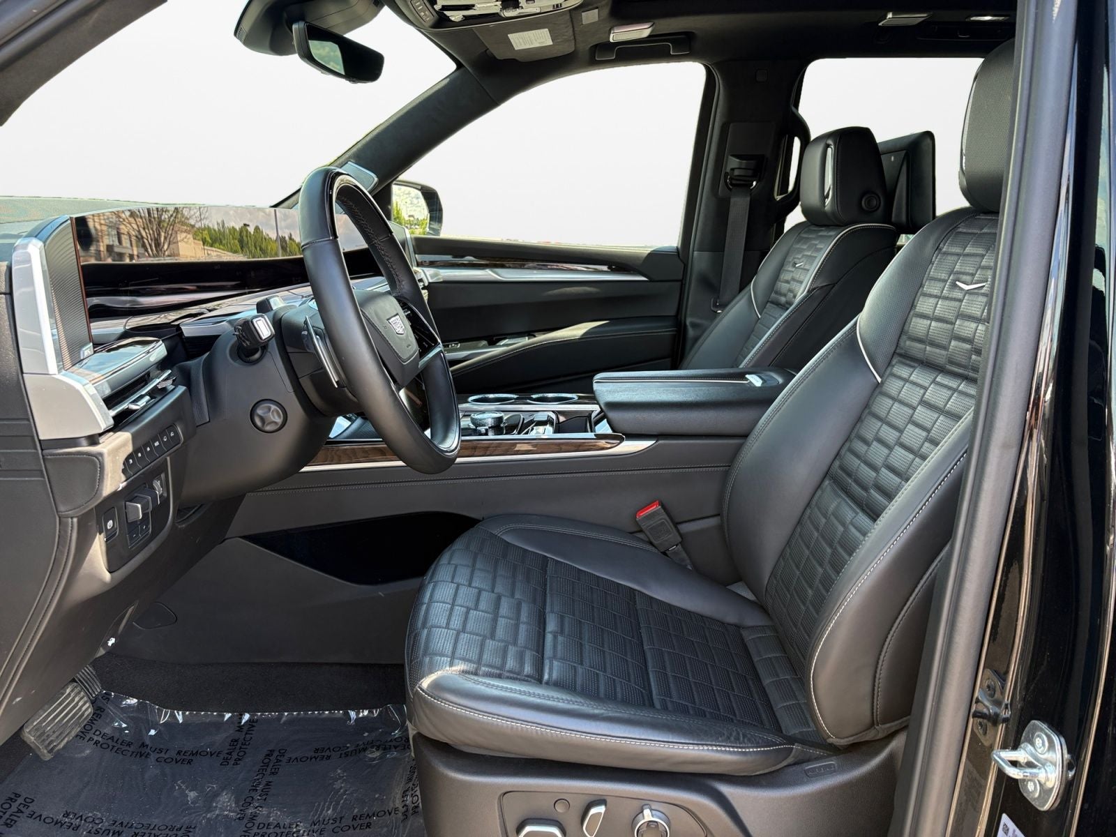 2025 Cadillac Escalade Sport Platinum