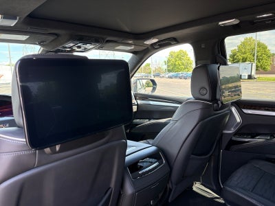 2025 Cadillac Escalade Sport Platinum