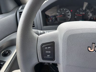 2006 Jeep Grand Cherokee Laredo