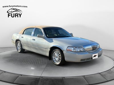 2004 Lincoln Town Car Ultimate