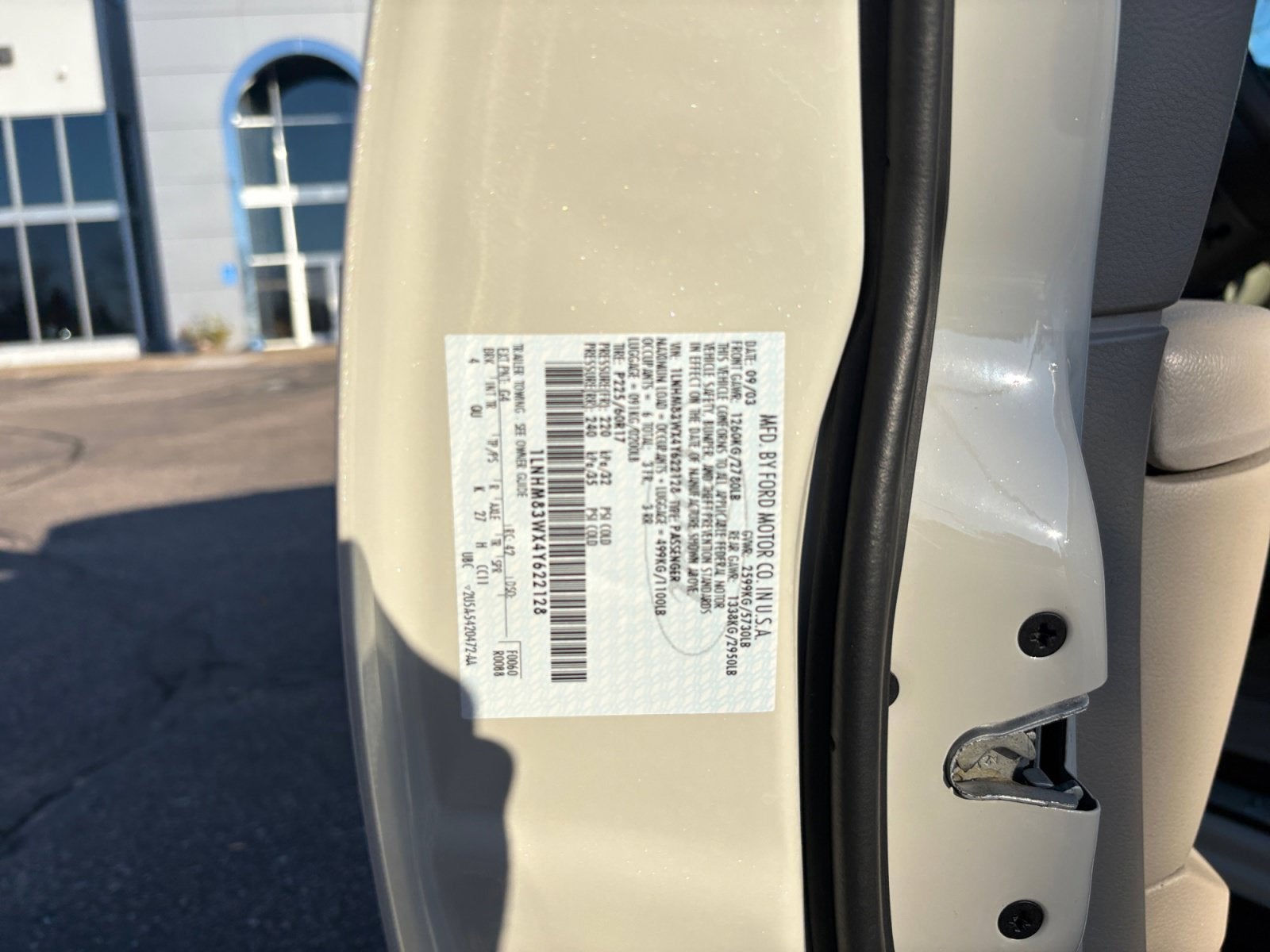 2004 Lincoln Town Car Ultimate