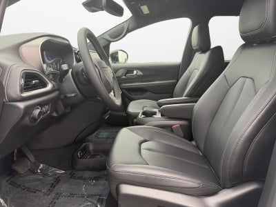 2027 Chrysler Pacifica PACIFICA SELECT AWD