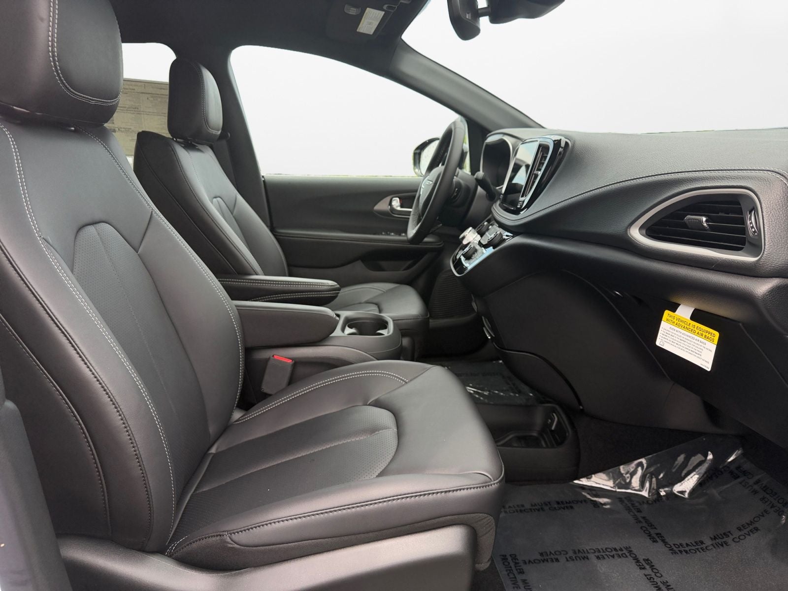 2027 Chrysler Pacifica PACIFICA SELECT AWD