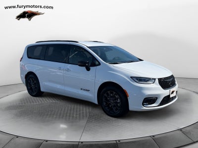 2026 Chrysler Pacifica PACIFICA SELECT AWD