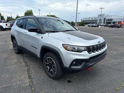 2025 Jeep Compass Trailhawk 4x4