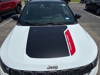 2025 Jeep Compass Trailhawk 4x4