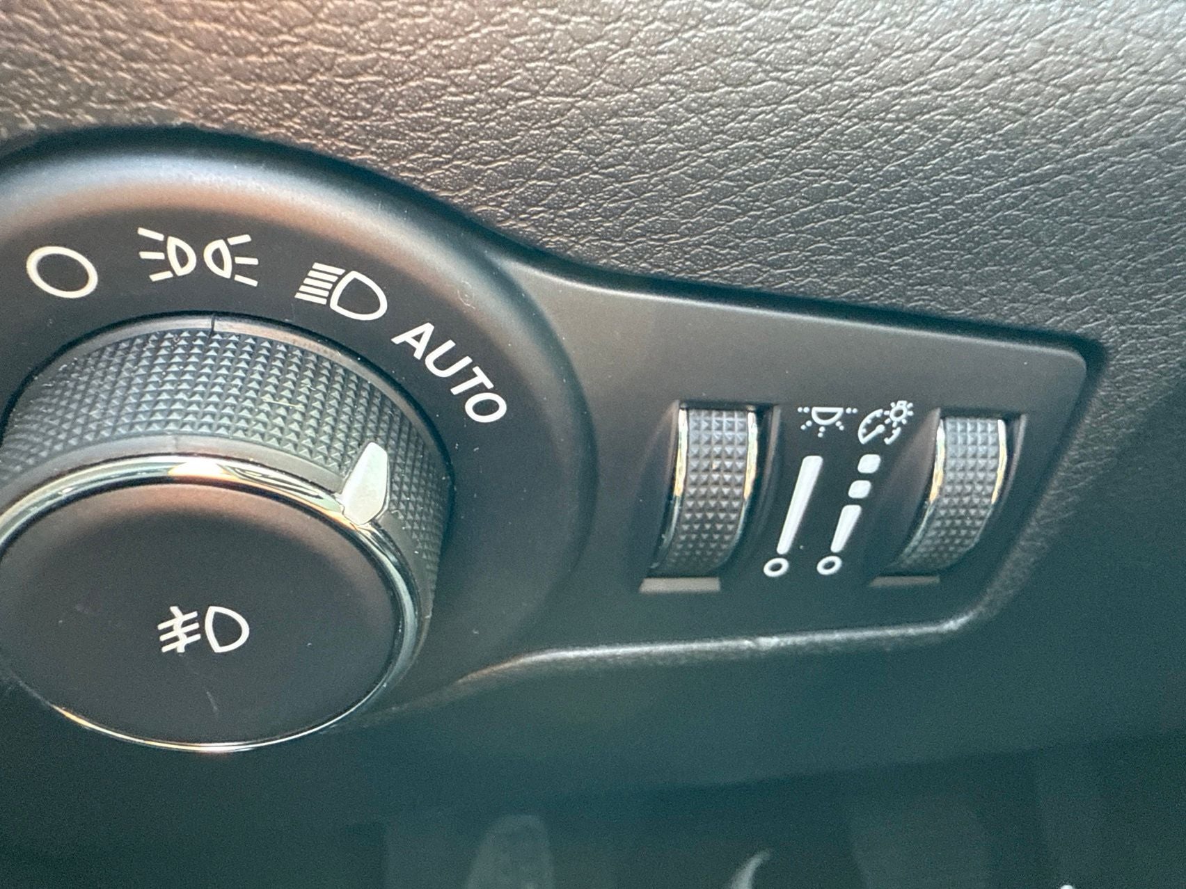 2023 Jeep Compass Latitude Lux FWD