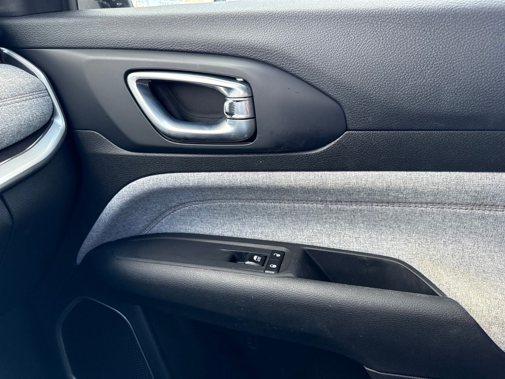 2023 Jeep Compass Latitude Lux FWD