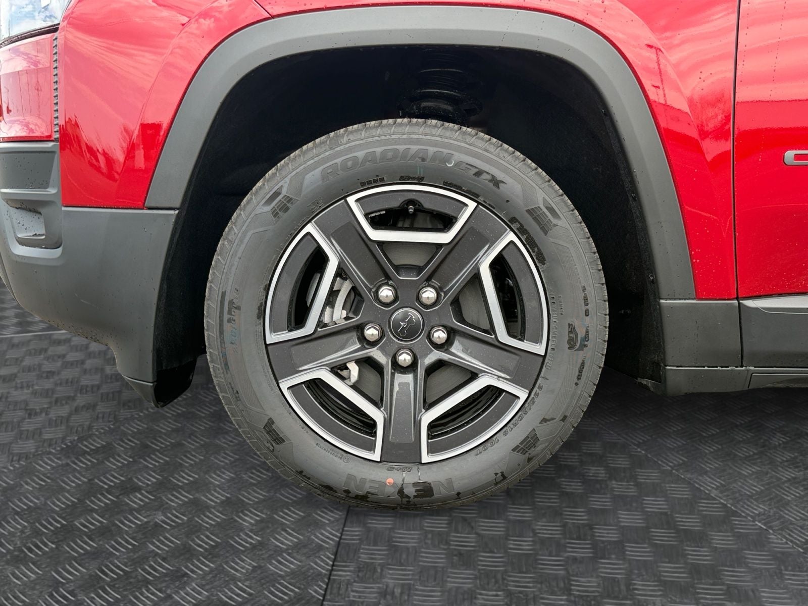 2026 Jeep Cherokee CHEROKEE LAREDO 4X4