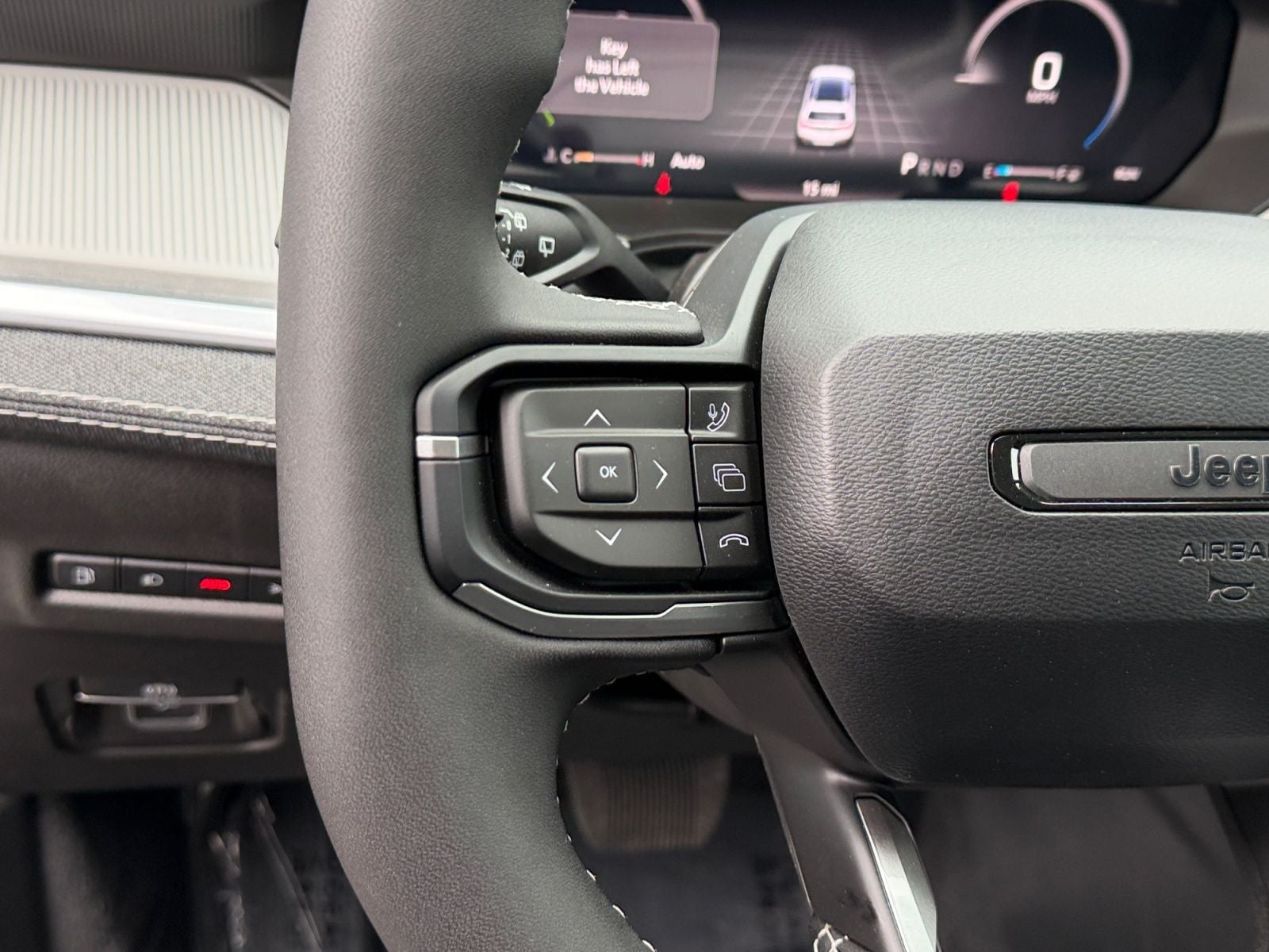 2026 Jeep Cherokee CHEROKEE LAREDO 4X4