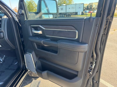2027 RAM Ram 3500 RAM 3500 LARAMIE CREW CAB 4X4 6'4' BOX