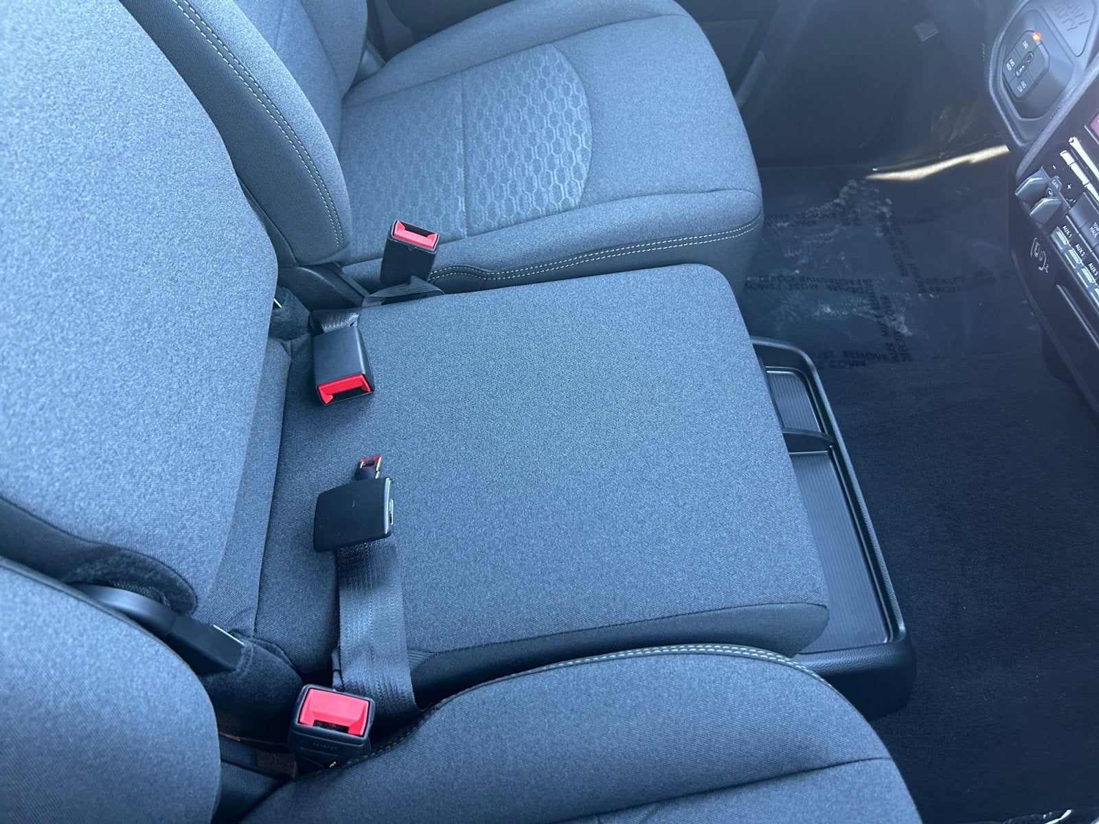 2027 RAM Ram 2500 RAM 2500 TRADESMAN CREW CAB 4X4 8' BOX