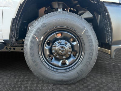 2027 RAM Ram 2500 RAM 2500 TRADESMAN CREW CAB 4X4 8' BOX