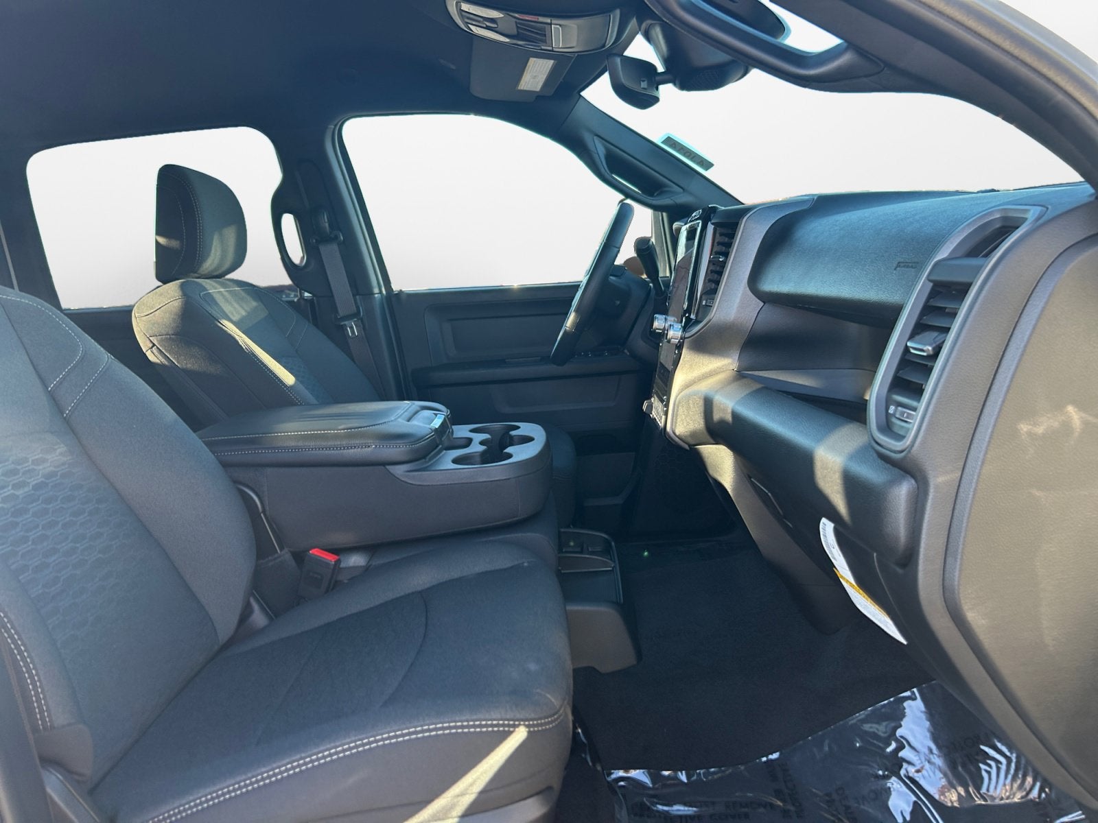 2027 RAM Ram 2500 RAM 2500 TRADESMAN CREW CAB 4X4 8' BOX