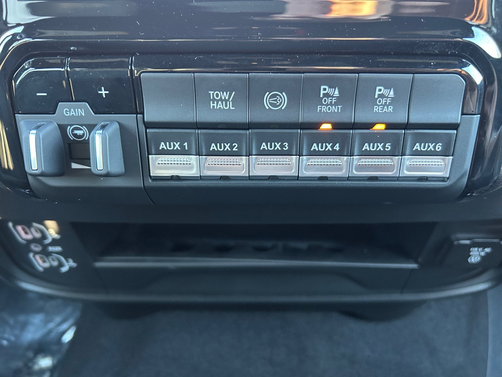 2027 RAM Ram 2500 RAM 2500 TRADESMAN CREW CAB 4X4 8' BOX