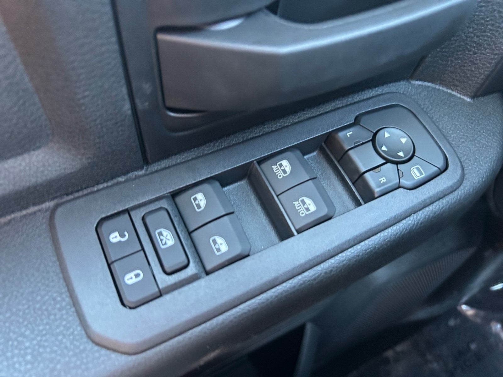 2027 RAM Ram 2500 RAM 2500 TRADESMAN CREW CAB 4X4 8' BOX