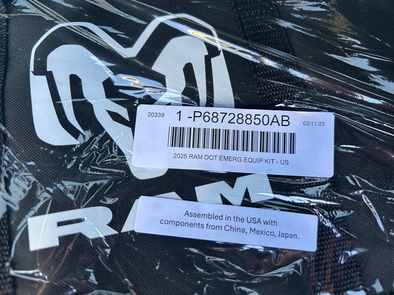 2027 RAM Ram 2500 RAM 2500 TRADESMAN CREW CAB 4X4 8' BOX
