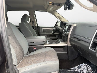 2017 RAM 1500 Big Horn Crew Cab 4x4 5'7' Box